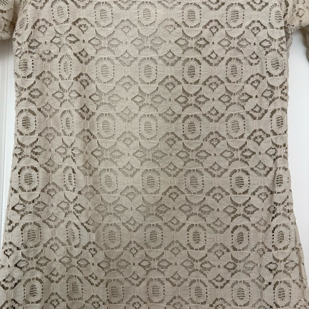 Banana Republic Women’s Beige Lace Mini Dress - Picture 2 of 9